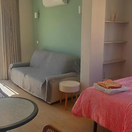 Bonito Estudio Con Bonitas Vistas דירה *