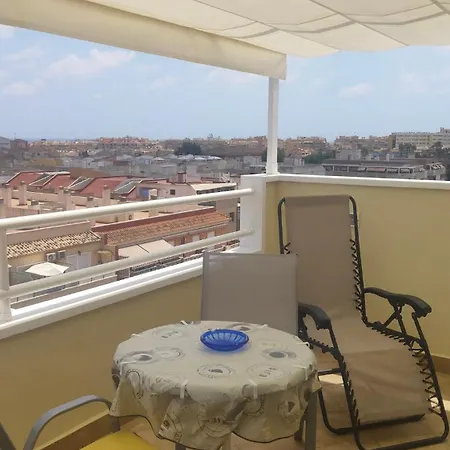 Bonito Estudio Con Bonitas Vistas דירה טורבייחה