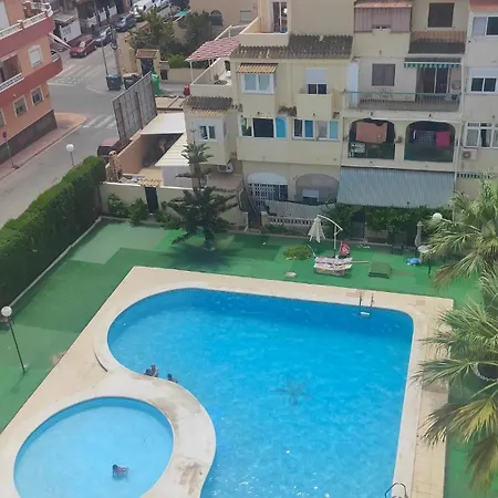 Bonito Estudio Con Bonitas Vistas דירה